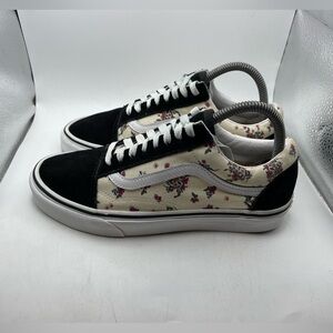 Vans Old Skool red roses women’s sneakers size 8